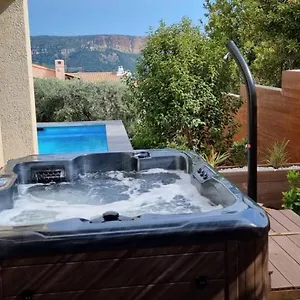  Appartement Rêves De Vie, Vue Mer, Piscine Non Chauffée Et Privatifs